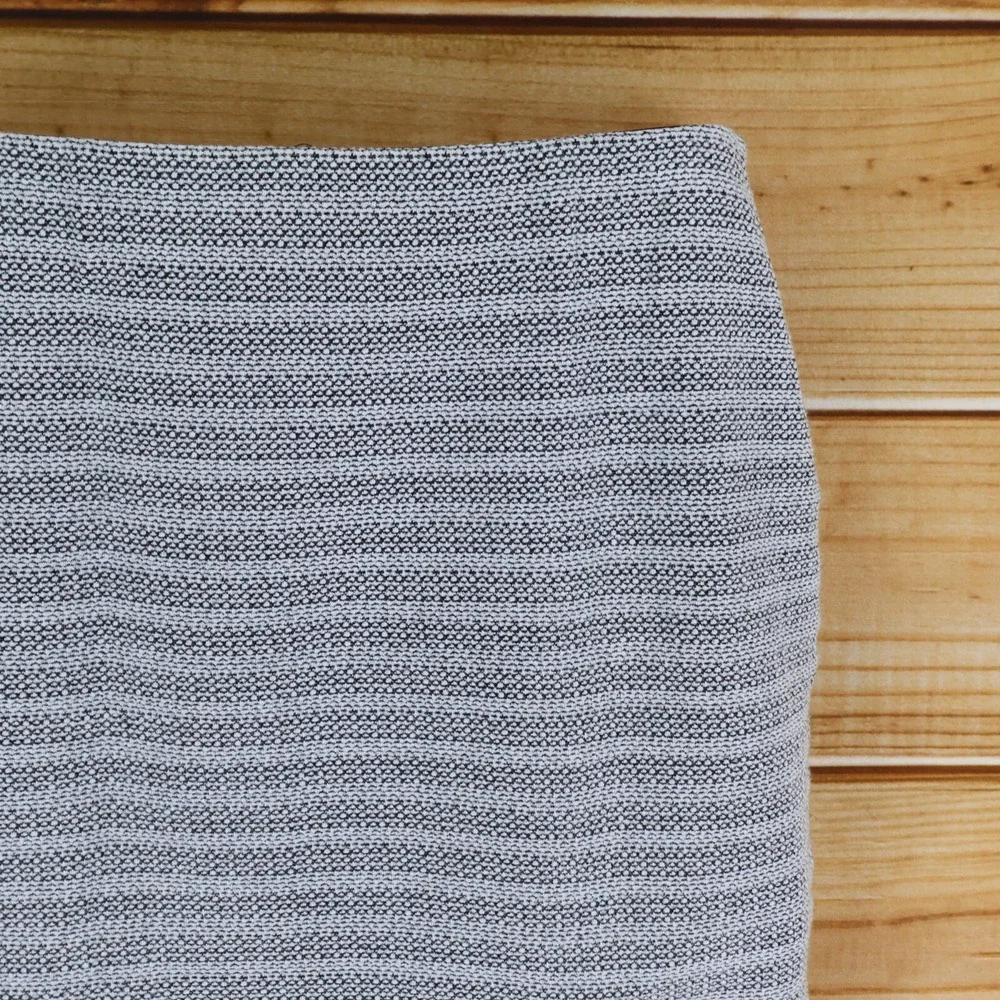 LOFT Pencil Skirt Womens Sz MP Gray Geometric Cotton Blend Stretch Waist Pull-On